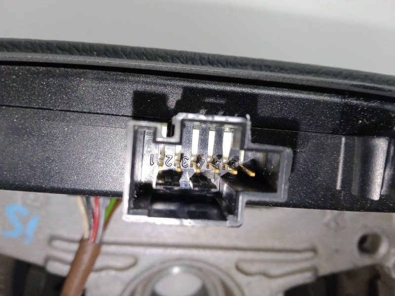 Recambio de volante multifincion para bmw 7 (e65, e66, e67) 735 i, li referencia OEM IAM   