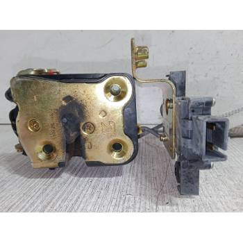 CERRADURA PUERTA TRASERA IZQUIERDA 