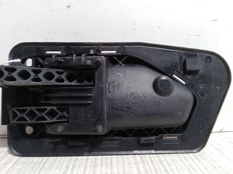 Recambio de maneta interior puerta delantera izquierda para peugeot 306 hatchback (7a, 7c, n3, n5) 1.6 referencia OEM IAM 961253 Recambio de maneta interior puerta delantera izquierda para peugeot 306 hatchback (7a, 7c, n3, n5) 1.6 referencia OEM IAM 961253