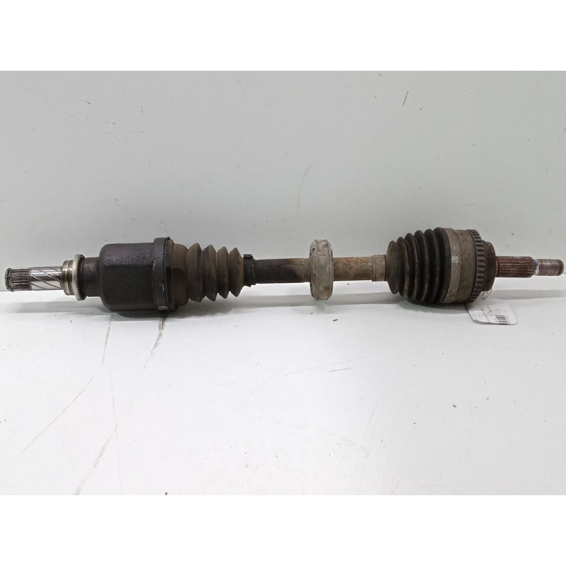 Recambio de transmision delantera izquierda para renault clio ii (bb_, cb_) 1.5 dci (b/cb07) referencia OEM IAM   