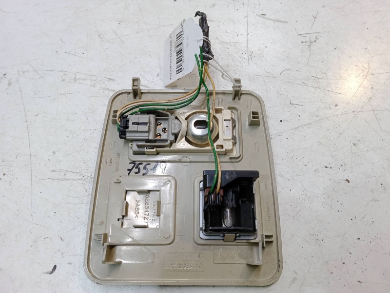 Recambio de luz interior delantera para peugeot partner monospace (5_, g_) 1.9 d referencia OEM IAM   