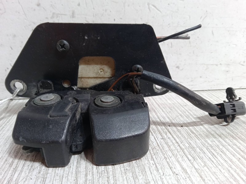 Recambio de cerradura maletero / porton para fiat stilo van (192_) 1.9 jtd (192dxe1a) referencia OEM IAM   