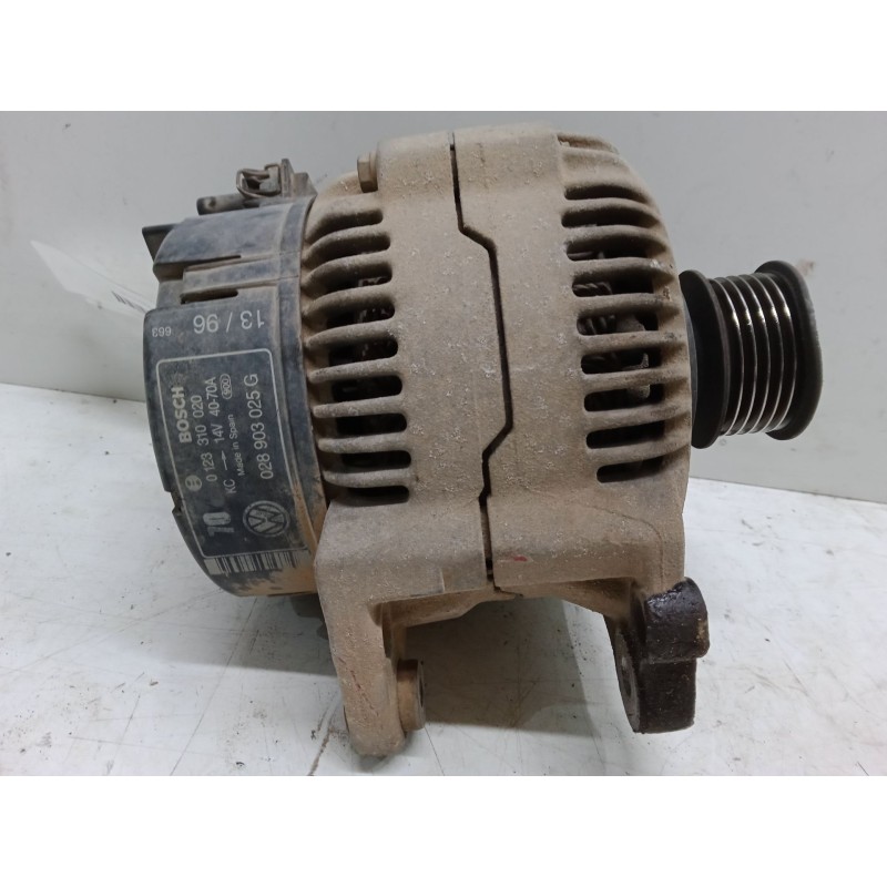 Recambio de alternador para volkswagen polo iii (6n1) 45 1.0 referencia OEM IAM 0123310020 028 903 025 G 