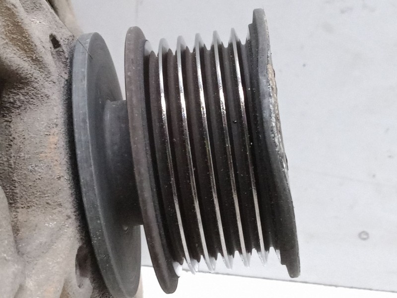 Recambio de alternador para volkswagen polo iii (6n1) 45 1.0 referencia OEM IAM 0123310020 028 903 025 G 