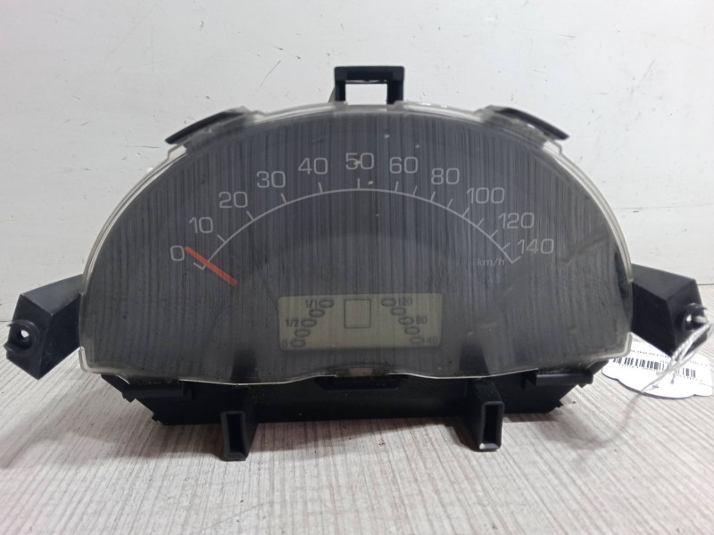 Recambio de cuadro instrumentos para smart fortwo coupé (450) 0.7 (450.352, 450.332) referencia OEM IAM   