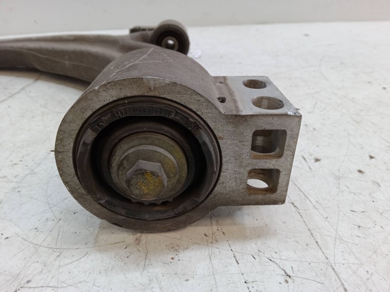 Recambio de brazo suspension inferior delantero derecho para opel astra j (p10) 1.7 cdti (68) referencia OEM IAM   