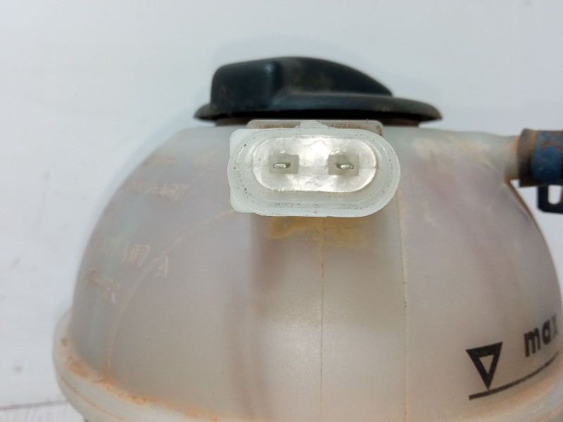 Recambio de botella expansion para volkswagen polo iii (6n1) 45 1.0 referencia OEM IAM 6N0121407A  