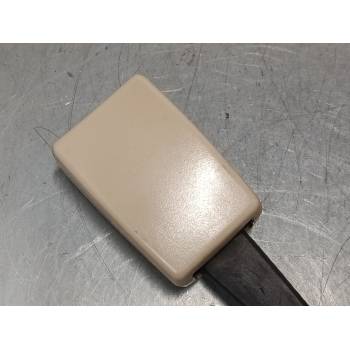 ANCLAJE CINTURON DELANTERO IZQUIERDO 