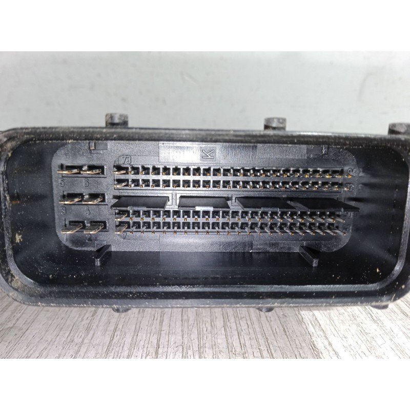 Recambio de centralita motor uce para audi a3 (8p1) 1.9 tdi referencia OEM IAM 03G906016J EDC16 0281011383