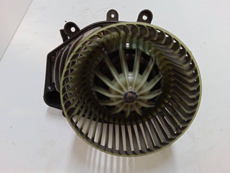 Recambio de motor calefaccion para volkswagen passat b5.5 (3b3) 1.9 tdi 4motion referencia OEM IAM 740221233F  8D1820021