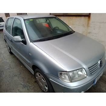 VOLKSWAGEN POLO (6N2)
