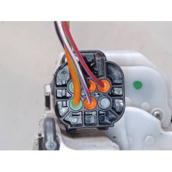 CERRADURA PUERTA DELANTERA IZQUIERDA 