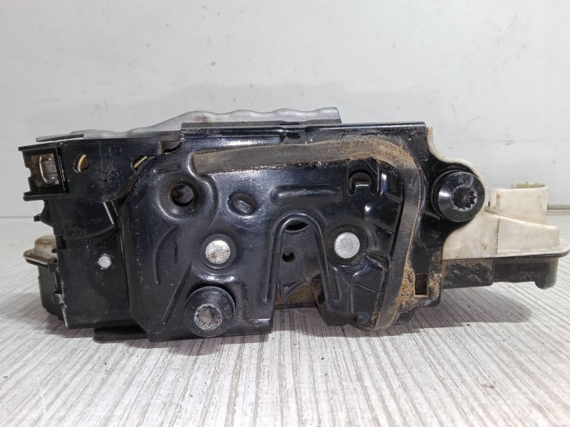 Recambio de cerradura puerta delantera derecha para seat ibiza iv (6j5, 6p1) 1.4 tdi referencia OEM IAM   