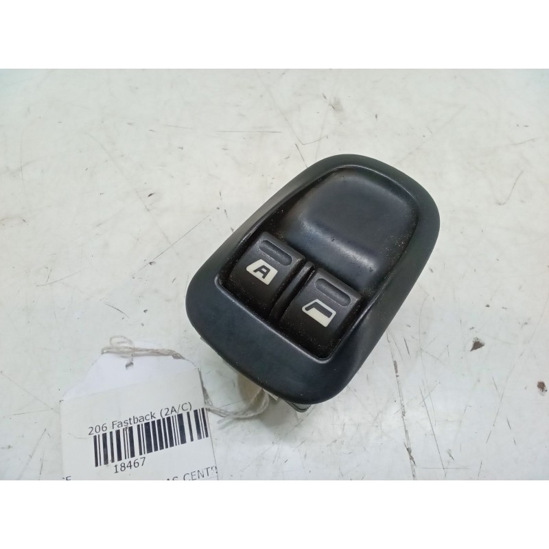 Recambio de mando elevalunas central para peugeot 206 hatchback (2a/c) 1.4 hdi eco 70 referencia OEM IAM   
