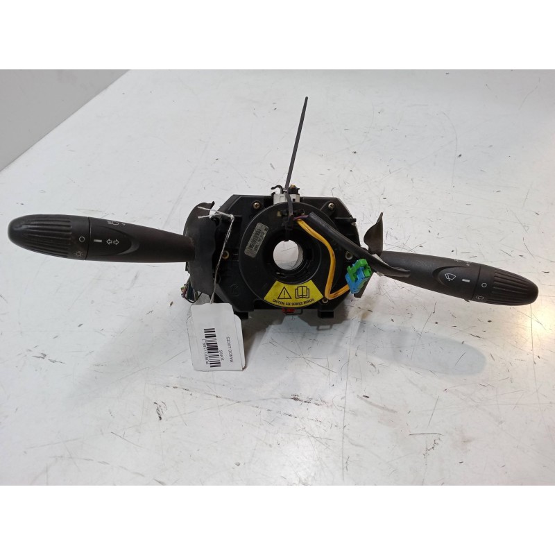 Recambio de mando luces para fiat punto (188_) 1.2 60 (188.030, .050, .130, .150, .230, .250) referencia OEM IAM   