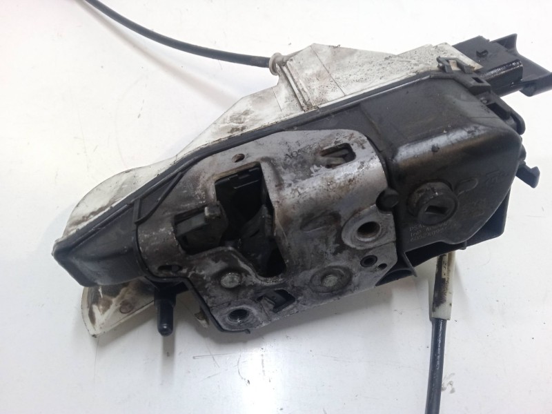 Recambio de cerradura puerta delantera izquierda para citroën c3 ii (sc_) 1.4 referencia OEM IAM   