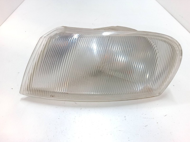 Recambio de intermitente delantero izquierdo para opel vectra b (j96) 2.0 dti 16v (f19) referencia OEM IAM   