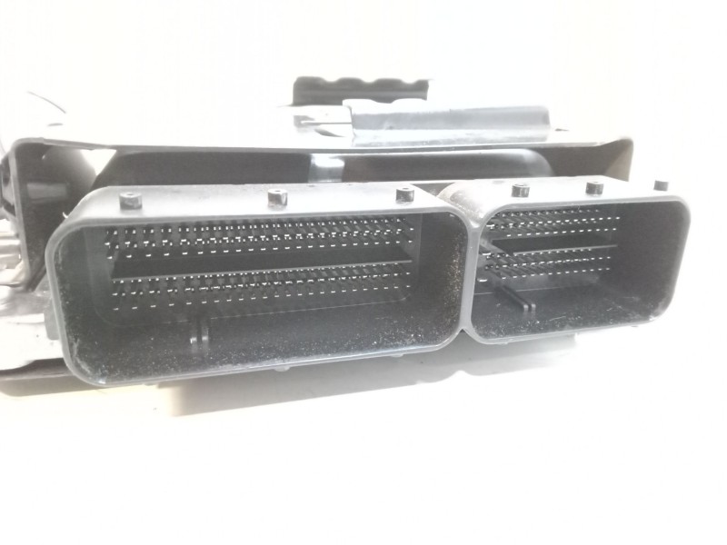 Recambio de centralita motor uce para opel astra j (p10) 1.7 cdti (68) referencia OEM IAM   