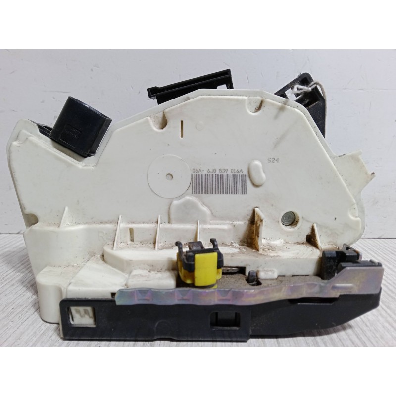 Recambio de cerradura puerta trasera derecha para seat ibiza iv (6j5, 6p1) 1.4 tdi referencia OEM IAM 6J0839016A  