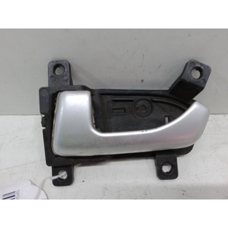 Recambio de maneta interior puerta delantera izquierda para kia sportage iii (sl) 1.7 crdi referencia OEM IAM   