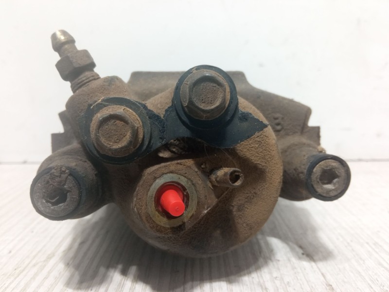 Recambio de pinza freno delantera izquierda para volkswagen polo iii (6n1) 45 1.0 referencia OEM IAM   