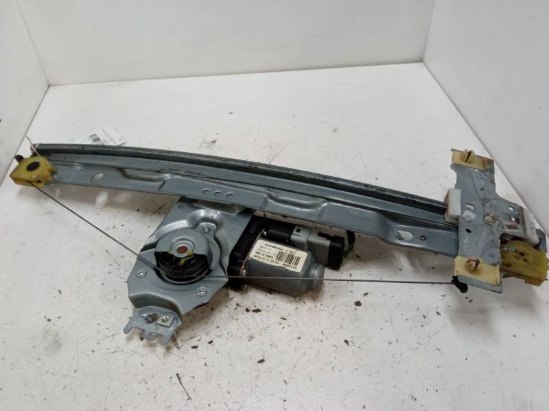 ELEVALUNAS ELECTRICO DELANTERO IZQUIERDO 400917H 