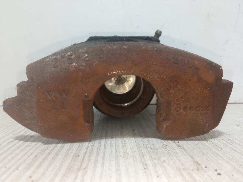 Recambio de pinza freno delantera izquierda para volkswagen polo iii (6n1) 45 1.0 referencia OEM IAM   