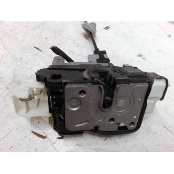 CERRADURA PUERTA DELANTERA DERECHA 31440390 