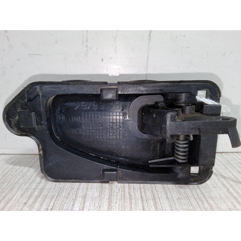 Recambio de maneta interior puerta trasera derecha para citroën saxo (s0, s1) 1.5 d referencia OEM IAM   