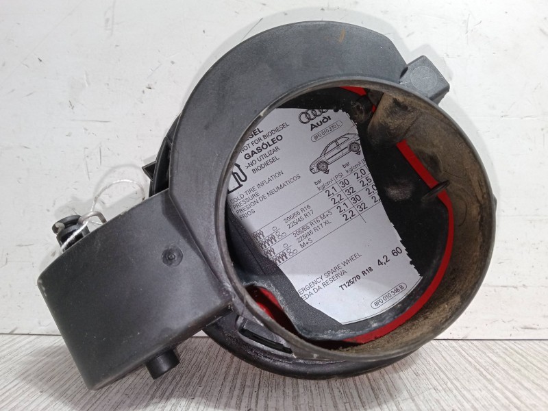 Recambio de tapa exterior combustible para audi a3 (8p1) 1.9 tdi referencia OEM IAM   