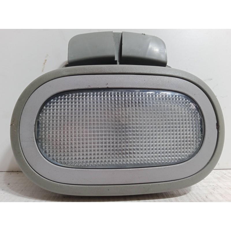 Recambio de luz interior delantera para renault clio ii (bb_, cb_) 1.5 dci (b/cb07) referencia OEM IAM   