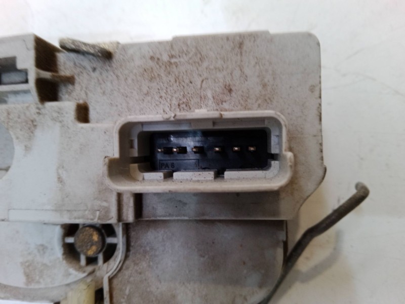 Recambio de cerradura puerta delantera izquierda para peugeot 307 break (3e) 2.0 hdi 90 referencia OEM IAM   