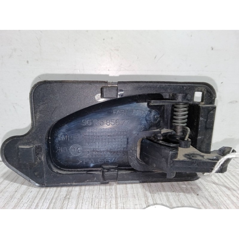Recambio de maneta interior puerta trasera izquierda para citroën saxo (s0, s1) 1.5 d referencia OEM IAM 9618585677  