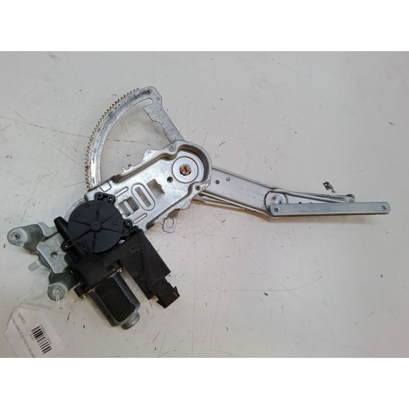 Recambio de elevalunas electrico delantero derecho para opel corsa c (x01) 1.2 (f08, f68) referencia OEM IAM   