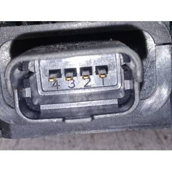 CERRADURA PUERTA TRASERA DERECHA 825000767R 