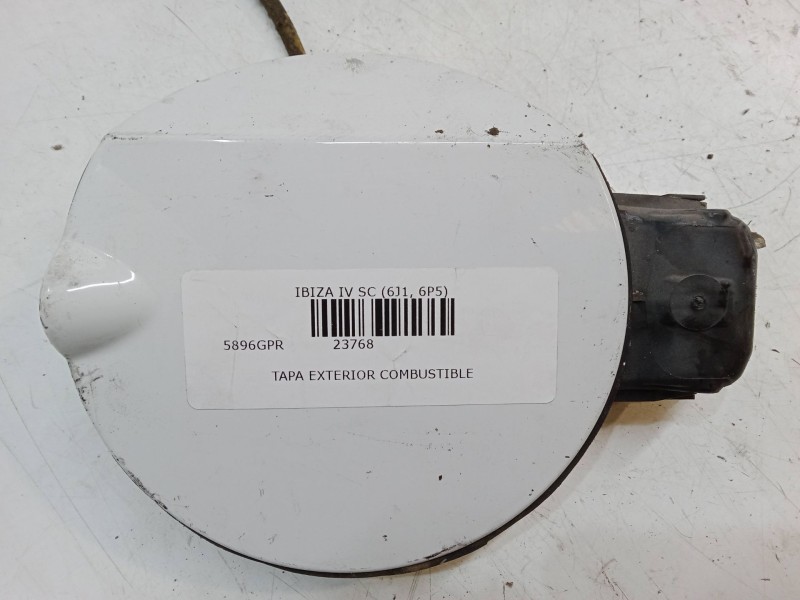 Recambio de tapa exterior combustible para seat ibiza iv sc (6j1, 6p5) 1.9 tdi referencia OEM IAM   
