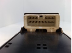 Recambio de mando elevalunas delantero izquierdo para hyundai accent ii (lc) 1.3 referencia OEM IAM    2