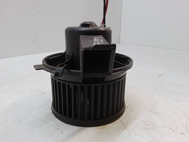 Recambio de motor calefaccion para peugeot 206 hatchback (2a/c) 1.4 i referencia OEM IAM   