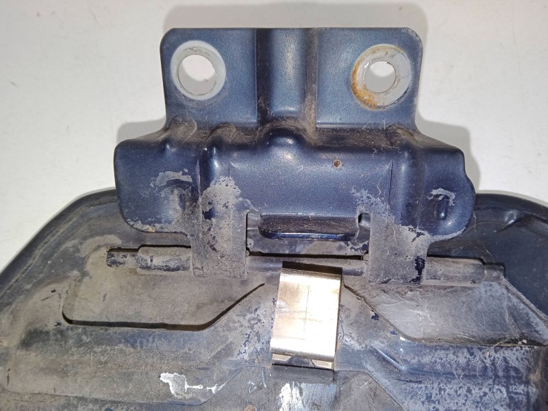 Recambio de tapa exterior combustible para hyundai santamo 2.0 16v 4x4 referencia OEM IAM   