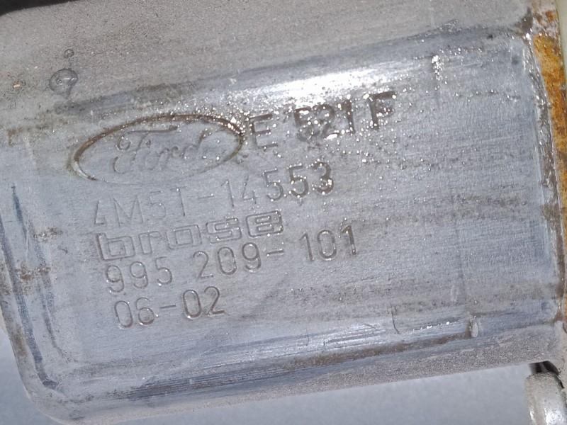 Recambio de elevalunas electrico delantero derecho para ford focus ii (da_, hcp, dp) 1.6 referencia OEM IAM 995209-101  