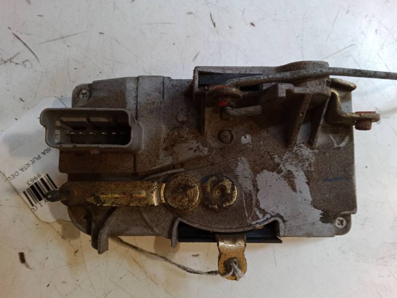 CERRADURA PUERTA DELANTERA DERECHA 
