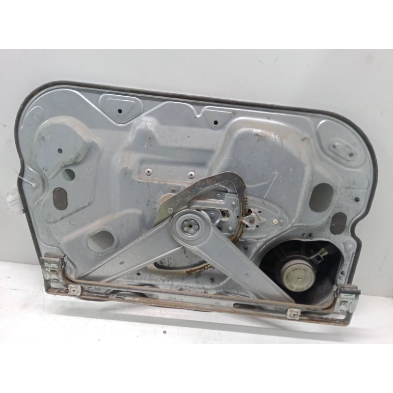 Recambio de elevalunas electrico delantero derecho para ford focus ii (da_, hcp, dp) 1.6 referencia OEM IAM 995209-101  