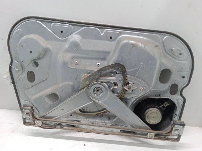 Recambio de elevalunas electrico delantero derecho para ford focus ii (da_, hcp, dp) 1.6 referencia OEM IAM 995209-101  