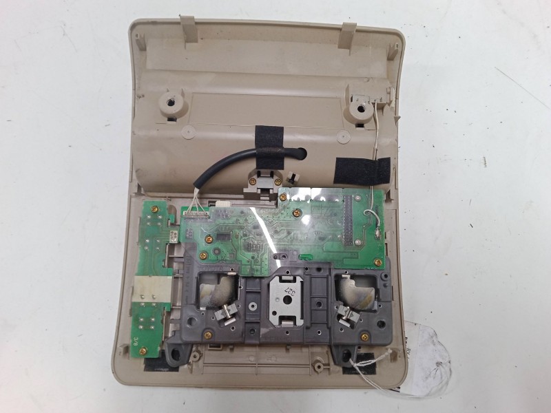 Recambio de luz interior delantera para lexus rx (_u3_) 300 (mcu35_) referencia OEM IAM 8126048250A0  