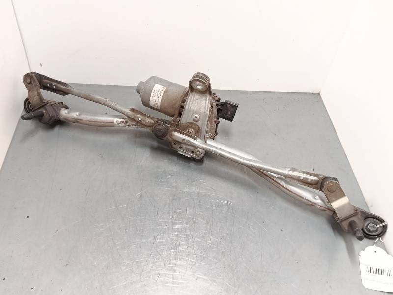 MOTOR LIMPIA DELANTERO 0390243524 