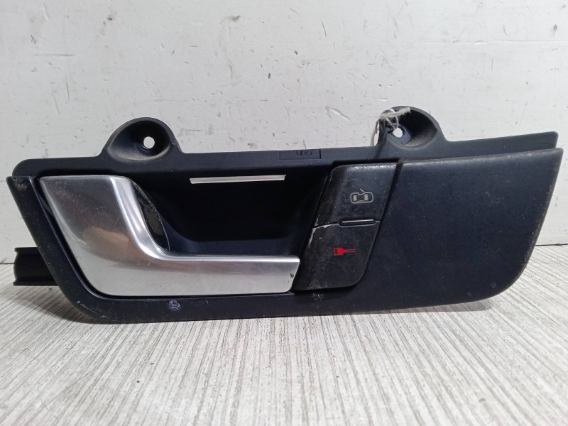 Recambio de maneta interior puerta delantera izquierda para audi a4 b6 (8e2) 1.9 tdi referencia OEM IAM   