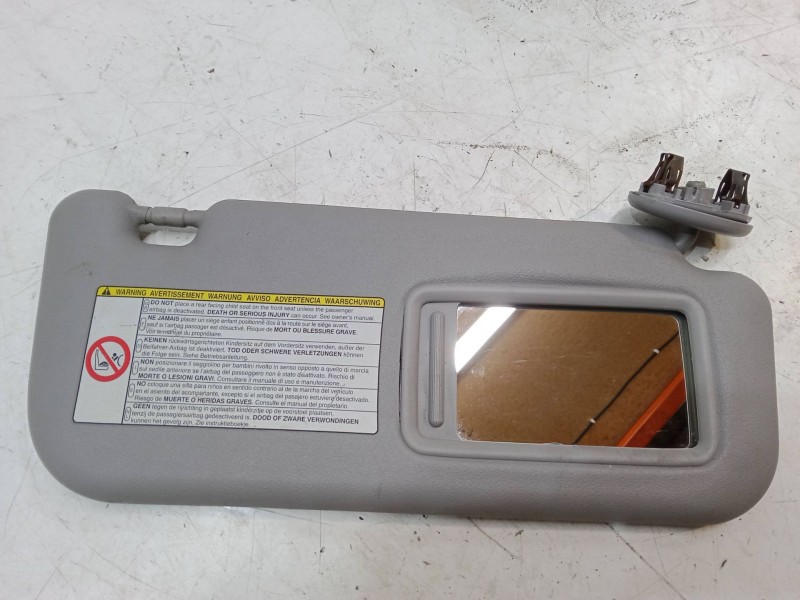 Recambio de parasol derecho para toyota yaris (_p9_) 1.4 d-4d (nlp90_) referencia OEM IAM   