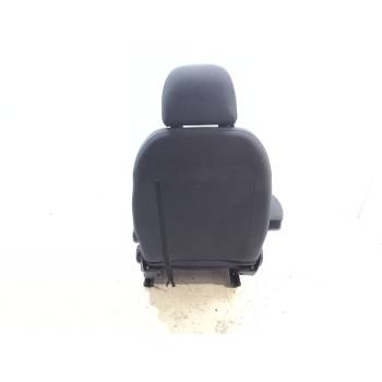 ASIENTO DELANTERO IZQUIERDO 