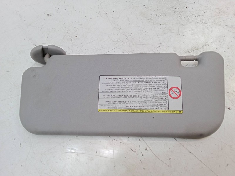 Recambio de parasol derecho para toyota yaris (_p9_) 1.4 d-4d (nlp90_) referencia OEM IAM   