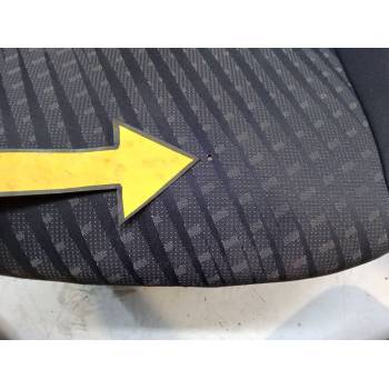 ASIENTO DELANTERO IZQUIERDO 